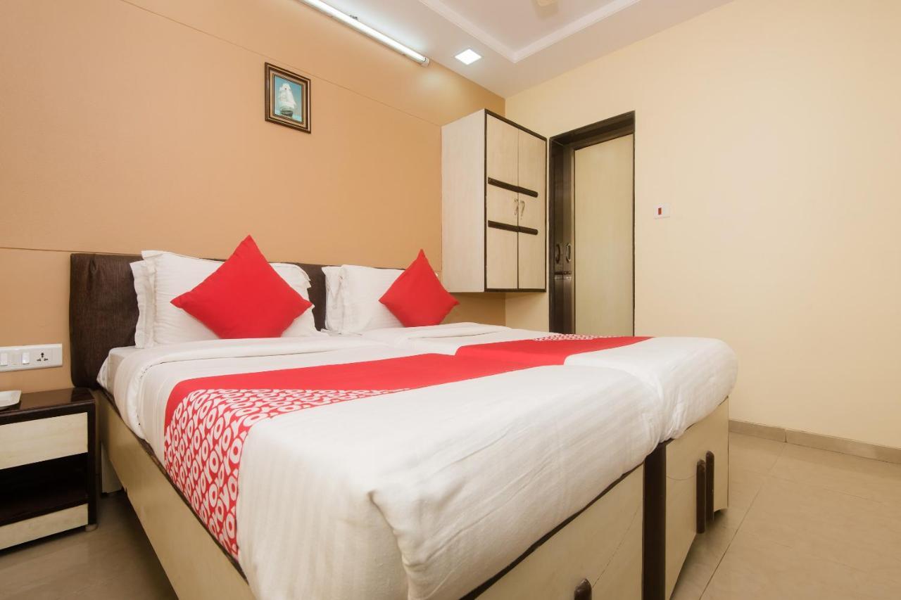 Hotel Kalpana Palace, Mumbai  Buitenkant foto