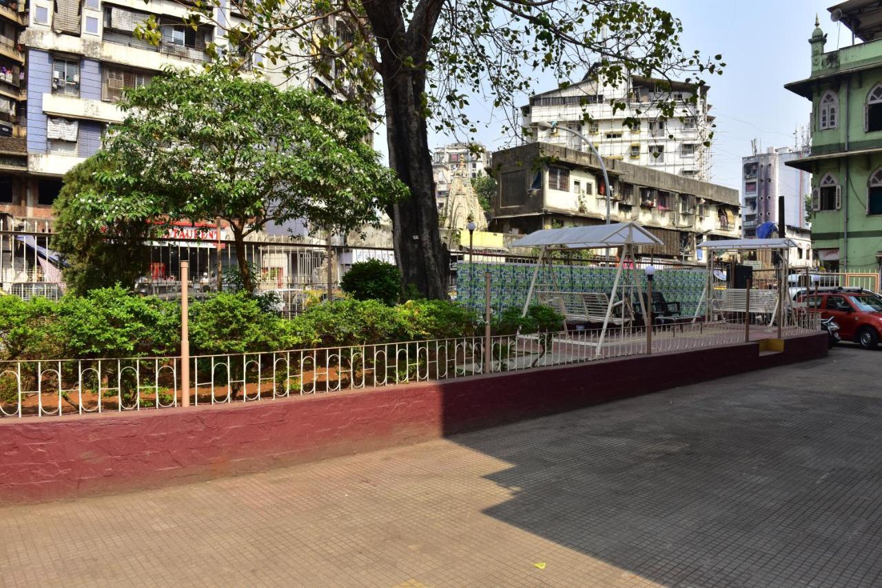 Hotel Kalpana Palace, Mumbai  Buitenkant foto
